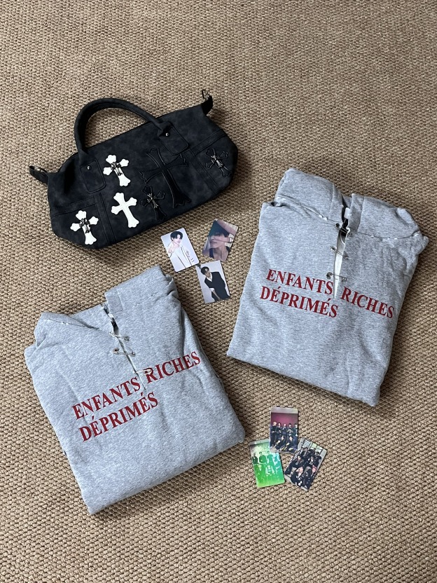 Enhypen Niki & Seventeen Mingyu Gray Vintage Keywords Distressed inspired Oversized Hoodie