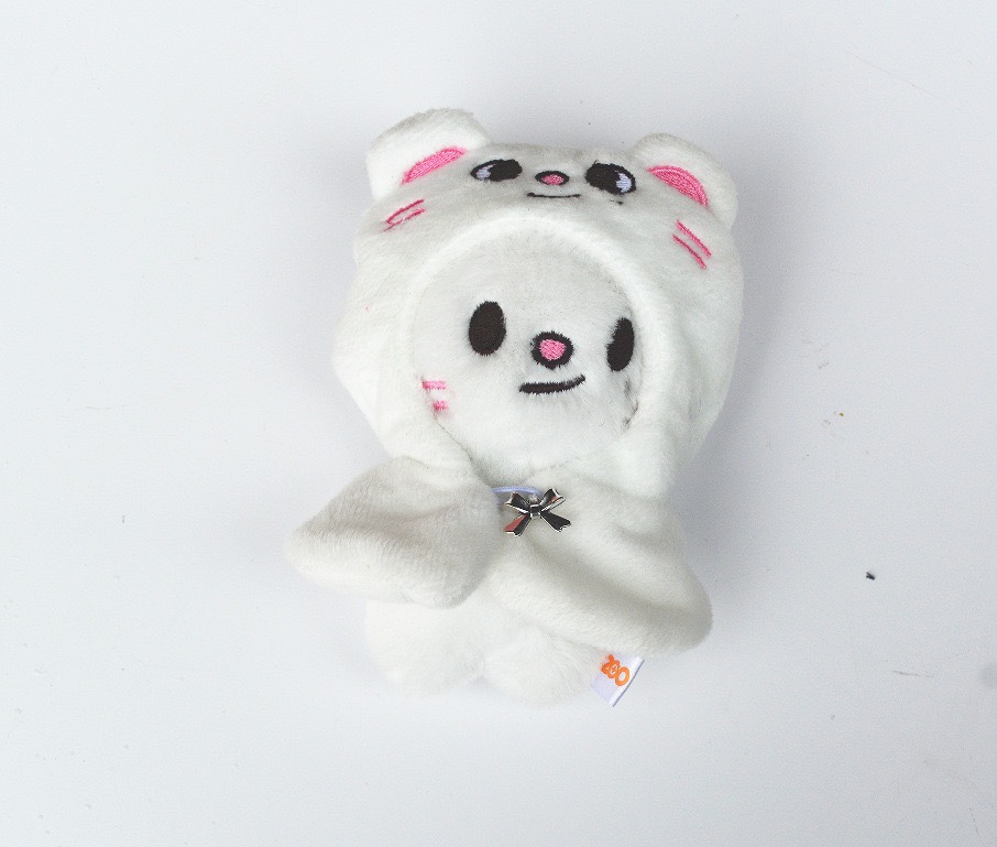 Skzoo  Straykids Cape Bean Eyes Official Merch inspired Plush Doll -stray kids