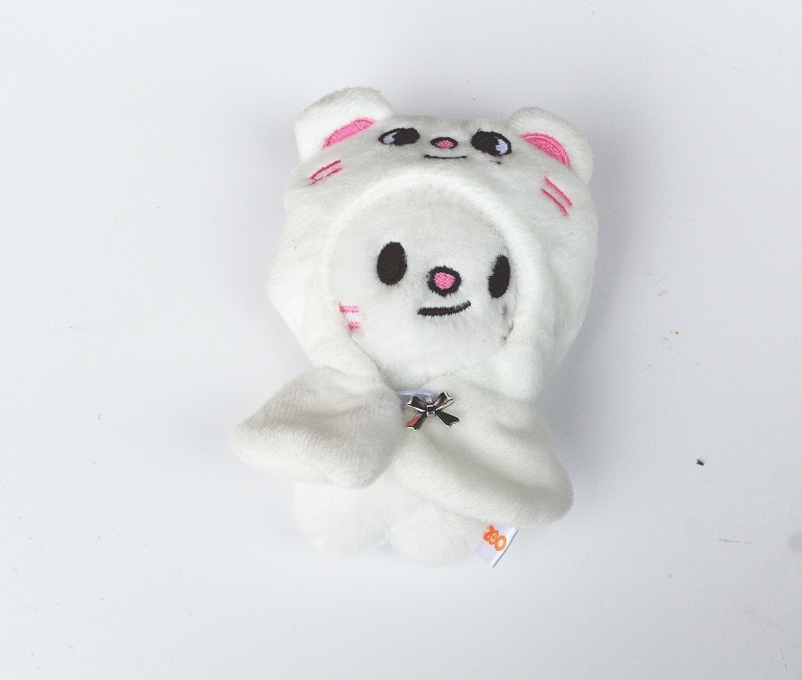 Skzoo  Straykids Cape Bean Eyes Official Merch inspired Plush Doll -stray kids