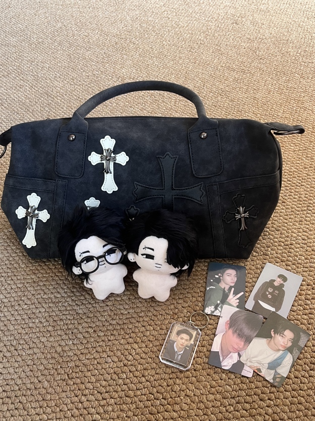 Enhypen NIKI inspired Black White Crossbody Bag 