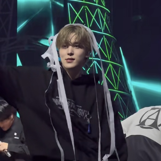 Ateez towards the light tour inspired merch hoodie