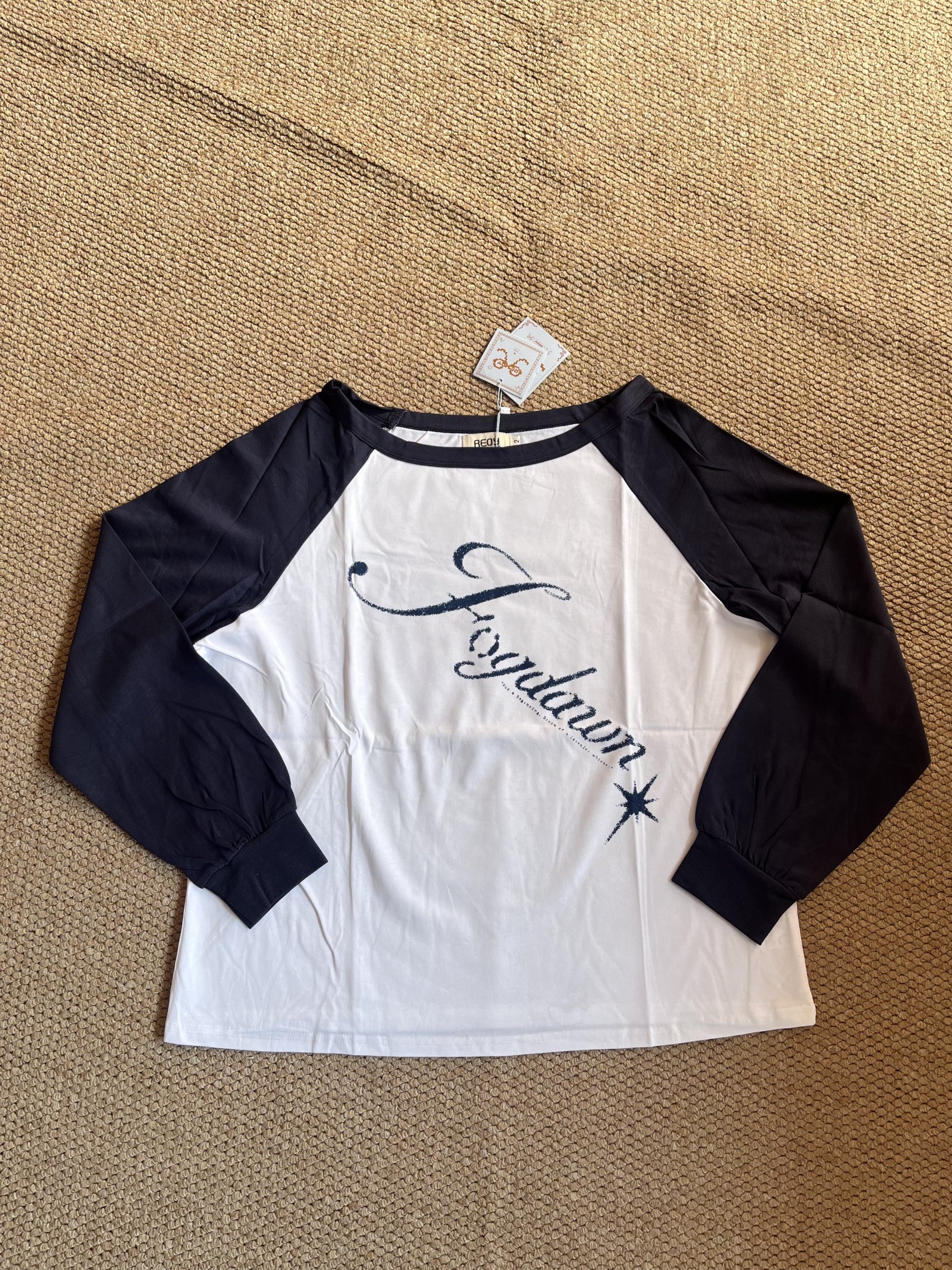 ILLIT Minju Inspired Printed Long Sleeve T-Shirt