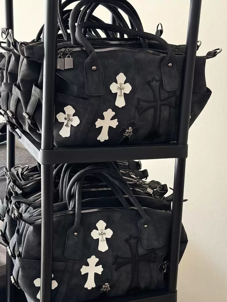 Enhypen NIKI inspired Black White Crossbody Bag 