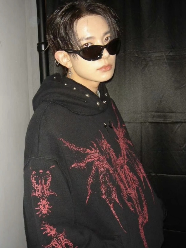 ENHYPEN Heesung Inspired Dragon Print Hoodie