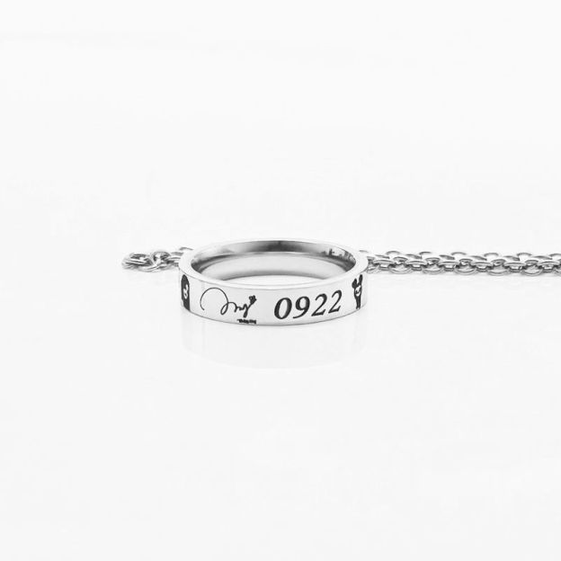 Twice Fanmade Birthdate Signature Ring 
