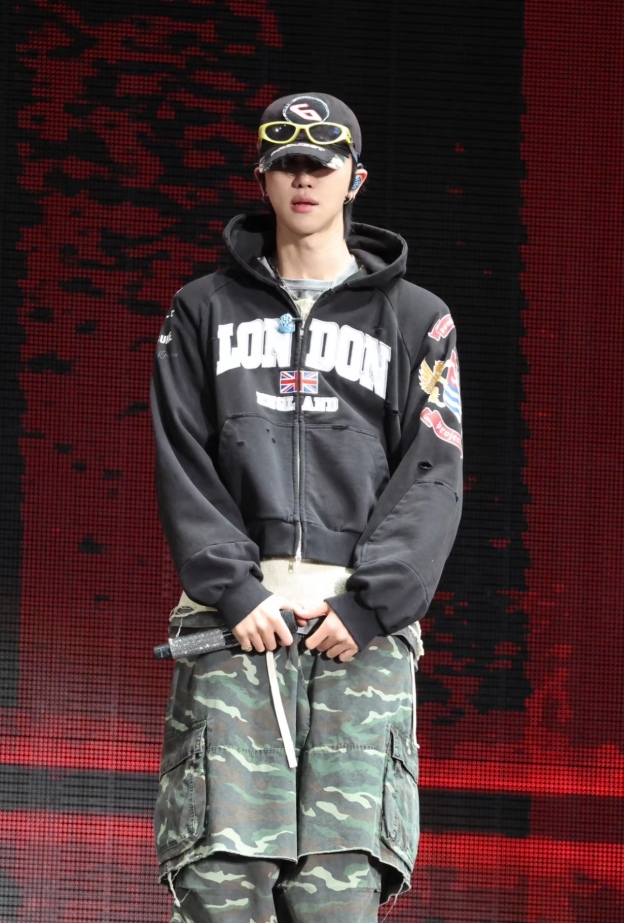 Seventeen Minghao Embroidered inspired Patchwork Hip pop Hoodie-The8