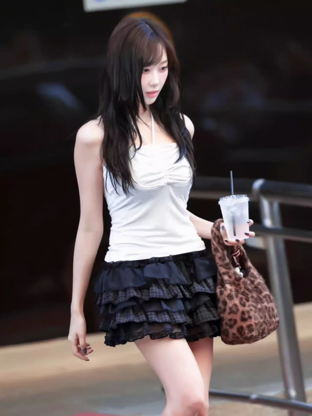 Aespa Giselle Inspired TUTU SHORTS IN CHECK