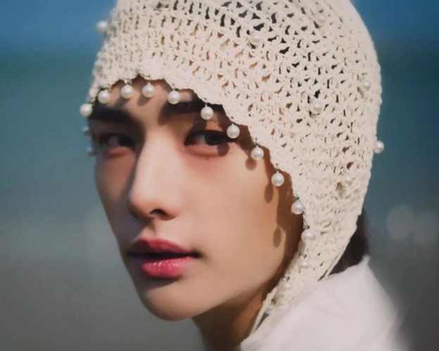 Straykids Hyujin Crochet Knitted Pearl inspired Hat-stray kids