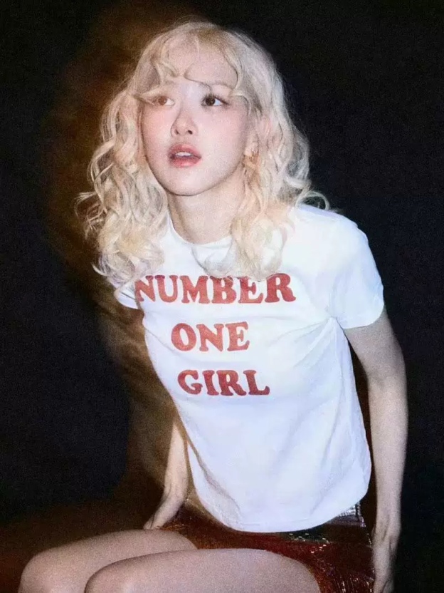 Blackpink ROSÉ 'Number One Girl' inspired T-Shirt