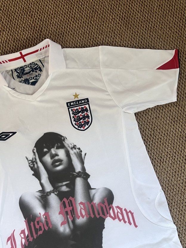 Blackpink Lisa-Inspired Custom England Remake Jersey