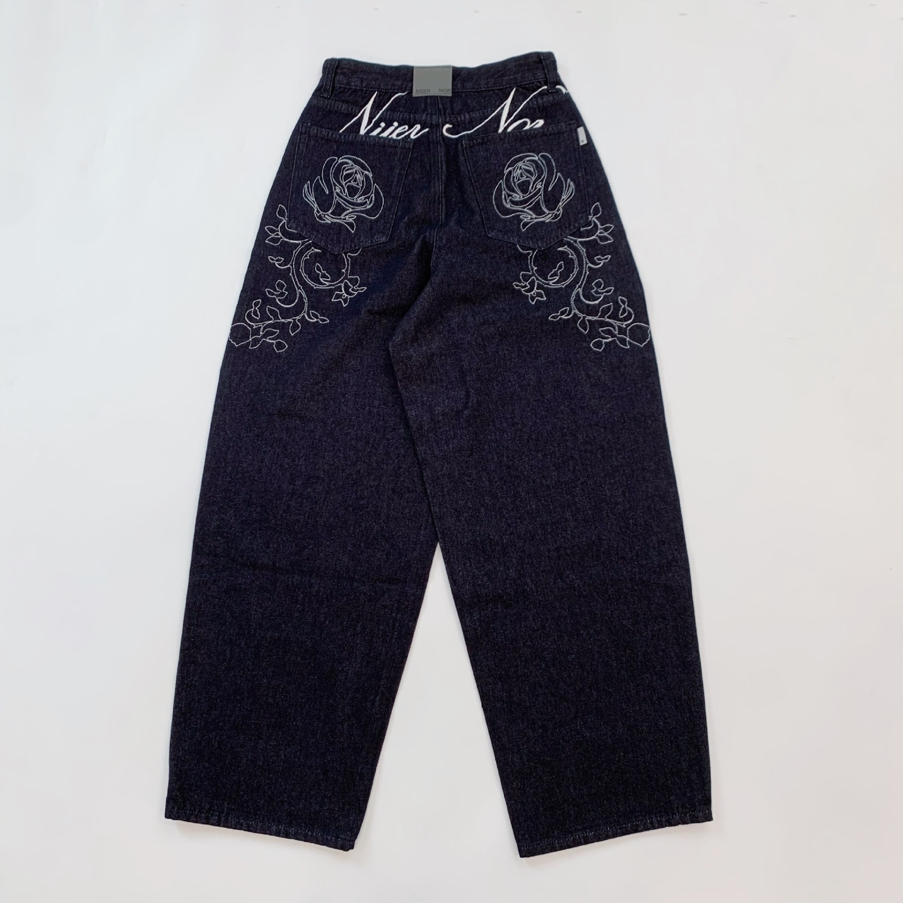 Aespa Ningning&Red Velvet Seulgi Inspired Rose Embroidered Denim Pants