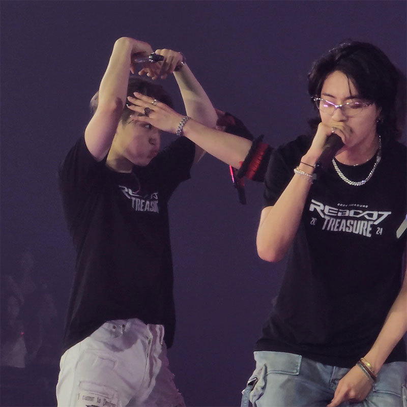 TREASURE RELAY TOUR REBOOT Inspired T-Shirt