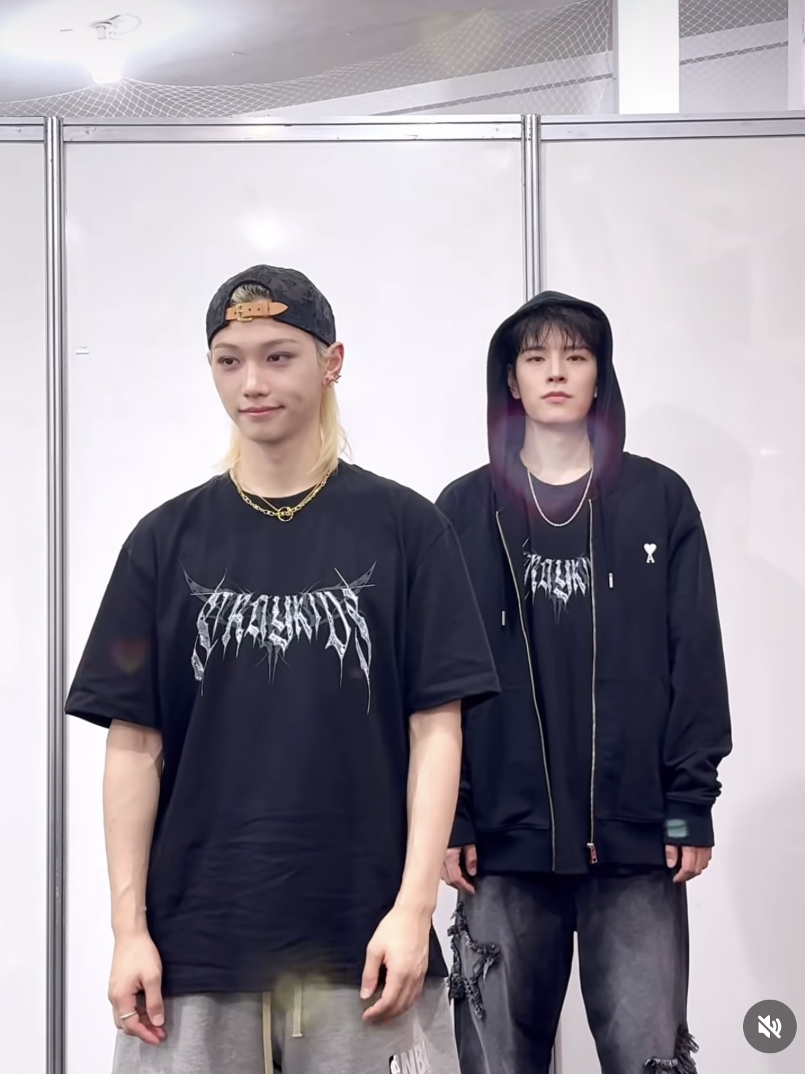 Straykids 2025 World Tour ‘dominATE’  T-Shirt