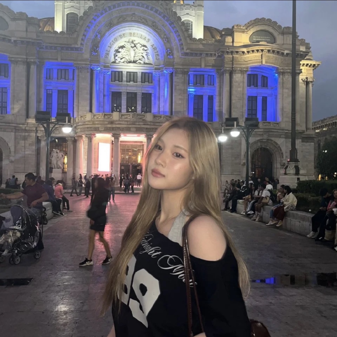 Hearts2hearts Juun&Jiwoo Inspired 89 Off-Shoulder Vest Short-Sleeve Tee