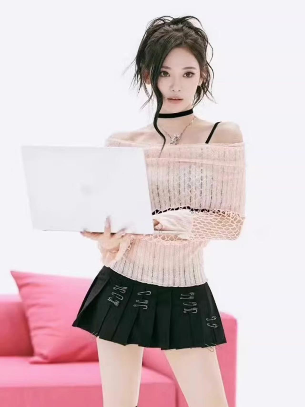 Pink Boat Neck Cutout Knit Sweater-Aespa Ningning