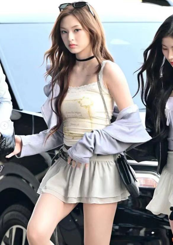 Belted Ruffle Chiffon Short Skirt-IVE Wonyoung