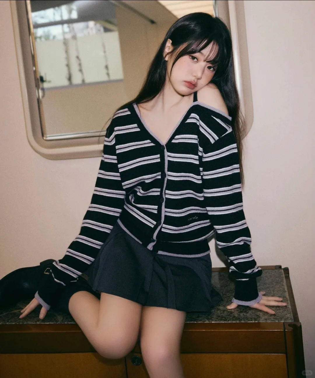IVE Wonyoung Inspired One Off Shoulder Srtipe Cardigan
