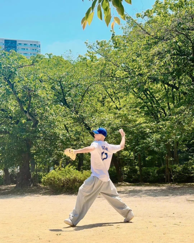 SEVENTEEN DK Inspired 17 Baseball Jersey