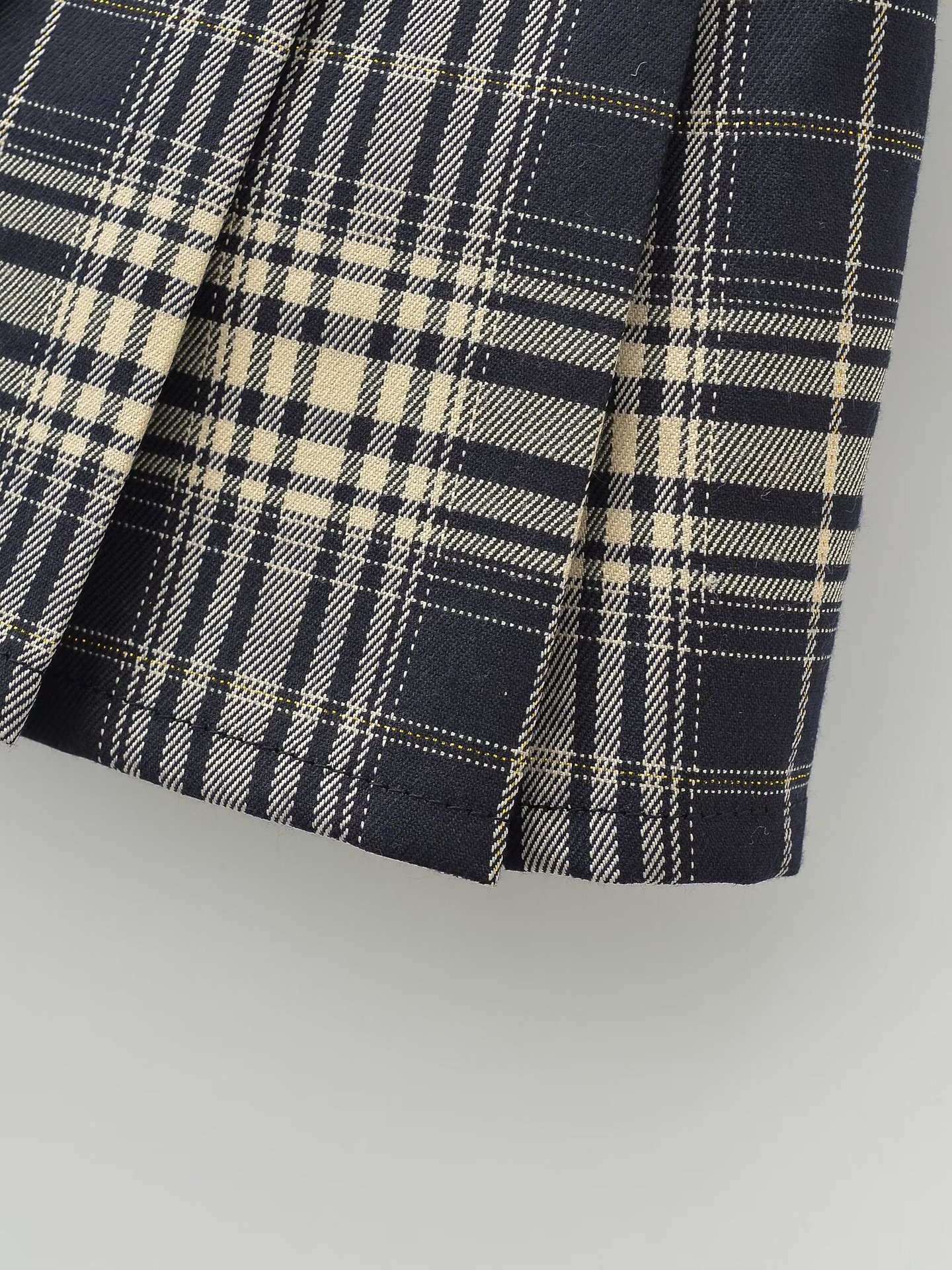 Plaid Low Waisted Short Skirt-Straykids concert outfitidea for STAY