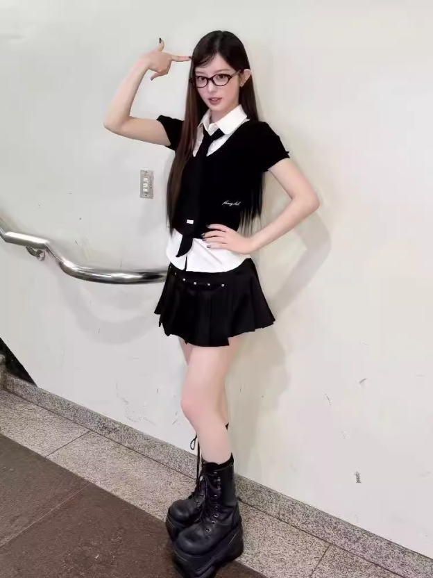 illit Minju Inspired Pseudo two-piece Top Pleated Skirt Set