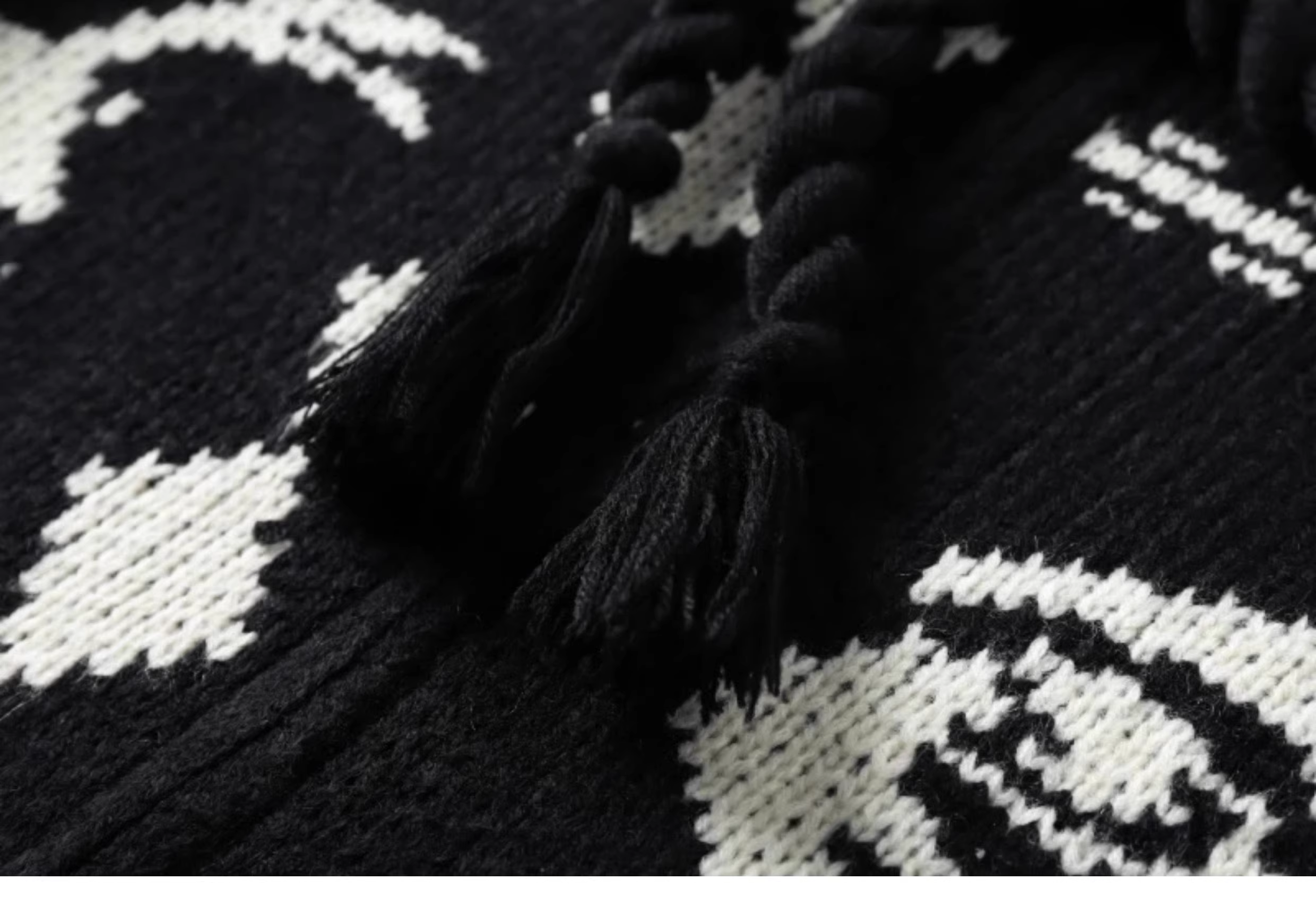 Aespa Karina Inspired Elk Rose Patterned Zip-Up Hooded Knit Coat