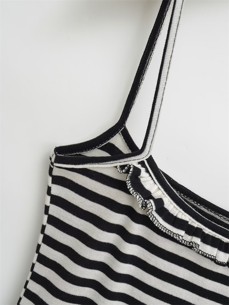 BABYMONSTER Ahyeon Summer Striped Scarf Set