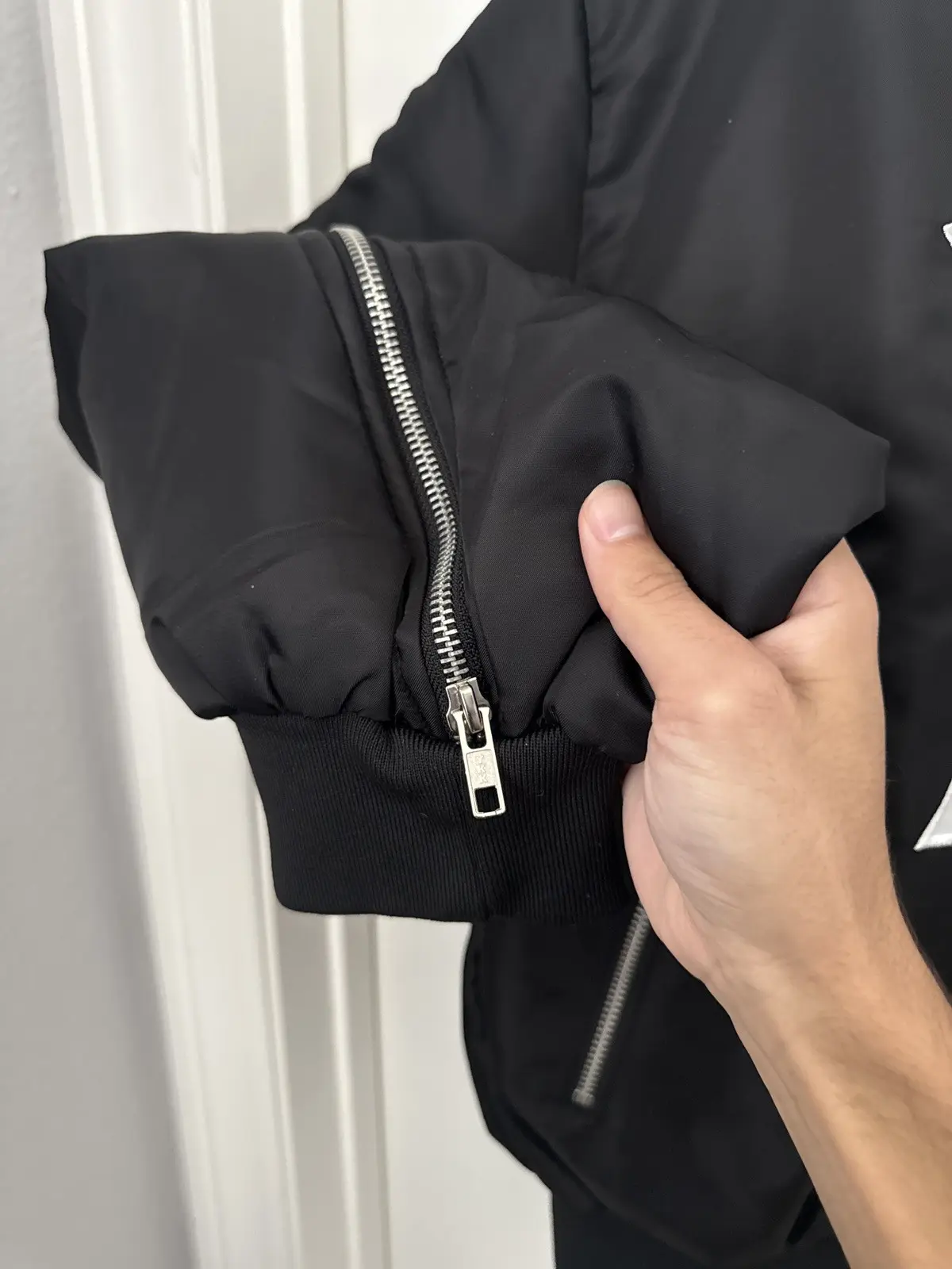 Cortis&Enhypen&Seventeen&Straykids Inspired M Logo Bomber Jacket