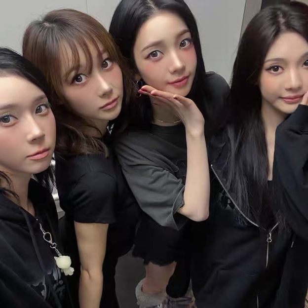 Aespa 2025 Tour SYNK aeXIS LINE Merch Inspired Hoodie