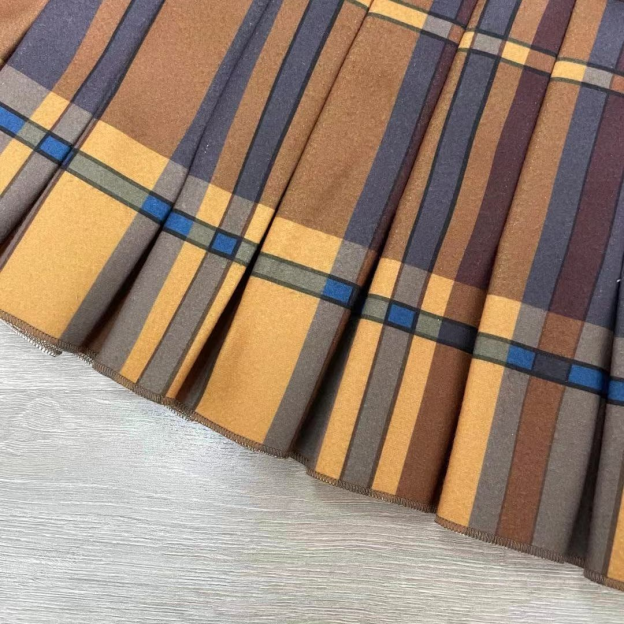 Crew neck wool sweater-Taylor Swift