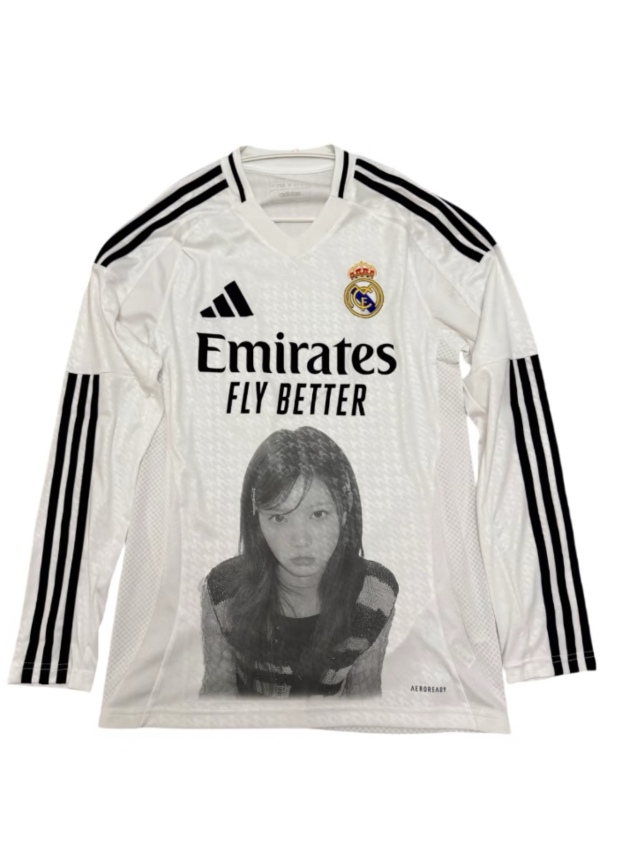 Illit MOLA custom remake jersey