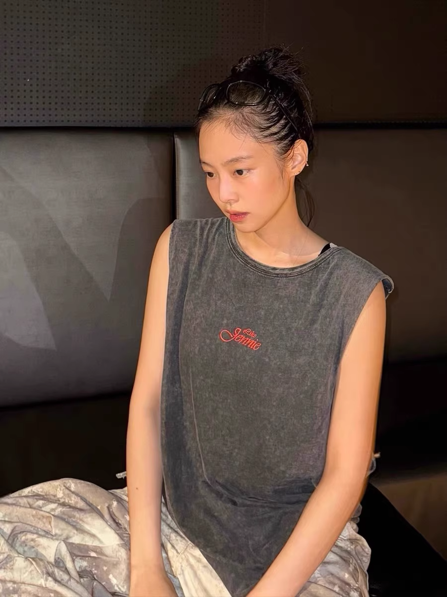 Blackpink Jennie Inspired Washed-Out Sleeveless Vest