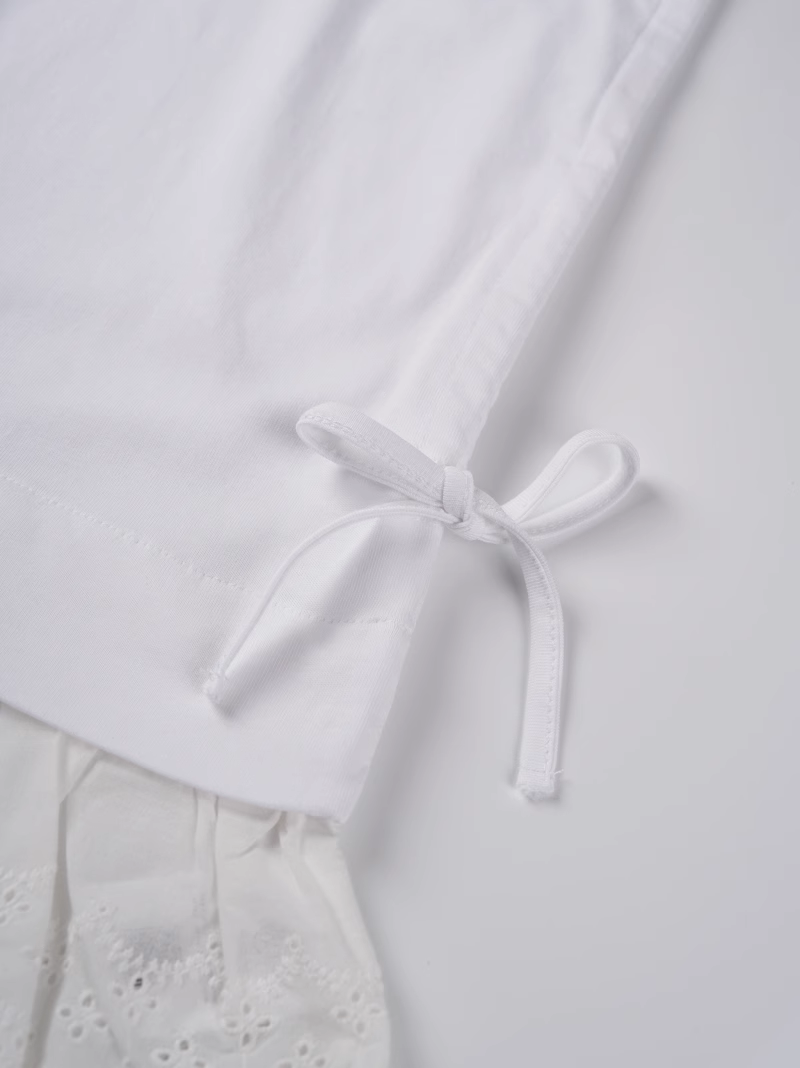 IVE Rei Lace Spliced Hem Short Sleeve T-Shirt