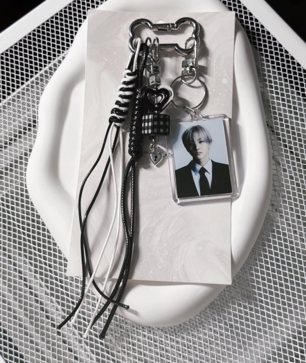 ENHYPEN Member Handmade Acrylic Keychain Bag Charm