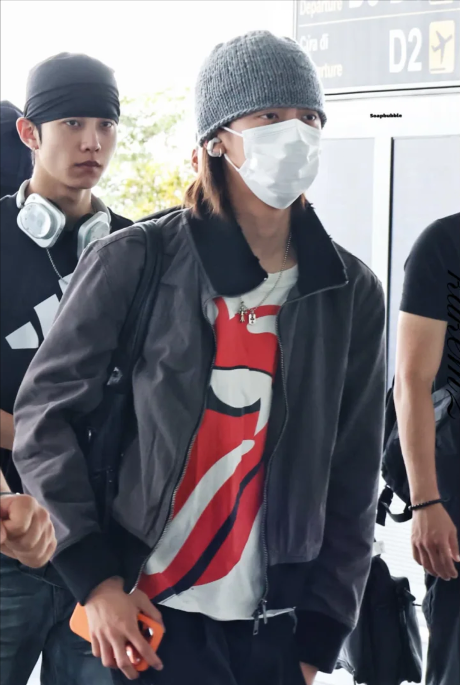 Lngshot Woojin Inspired The Rolling Stones Tongue Logo Vintage Band Tee