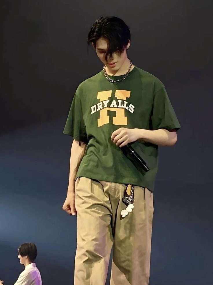 Enhypen Niki Inspired H Letter Print T-Shirt