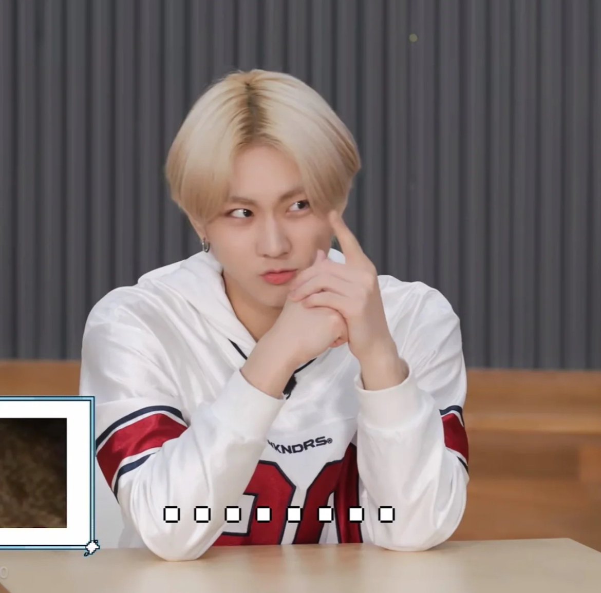 Aespa Ningning & Enhypen Jungwon Inspired 90 Hoodie Jersey Sweatshirt