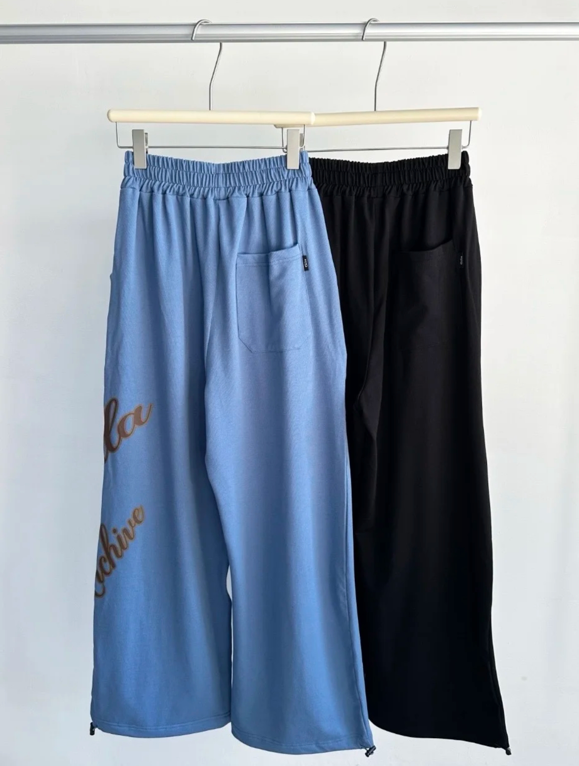 Blackpink Jennie Inspired Lettering Logo Sweatpants pant