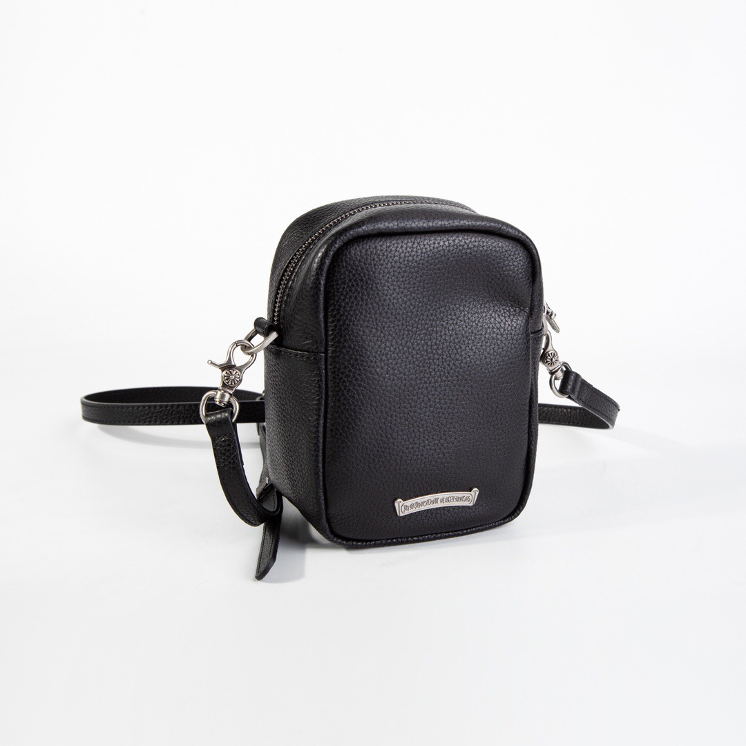 Enhypen NIKI inspired Black Chrome Heart leather shoulder bag