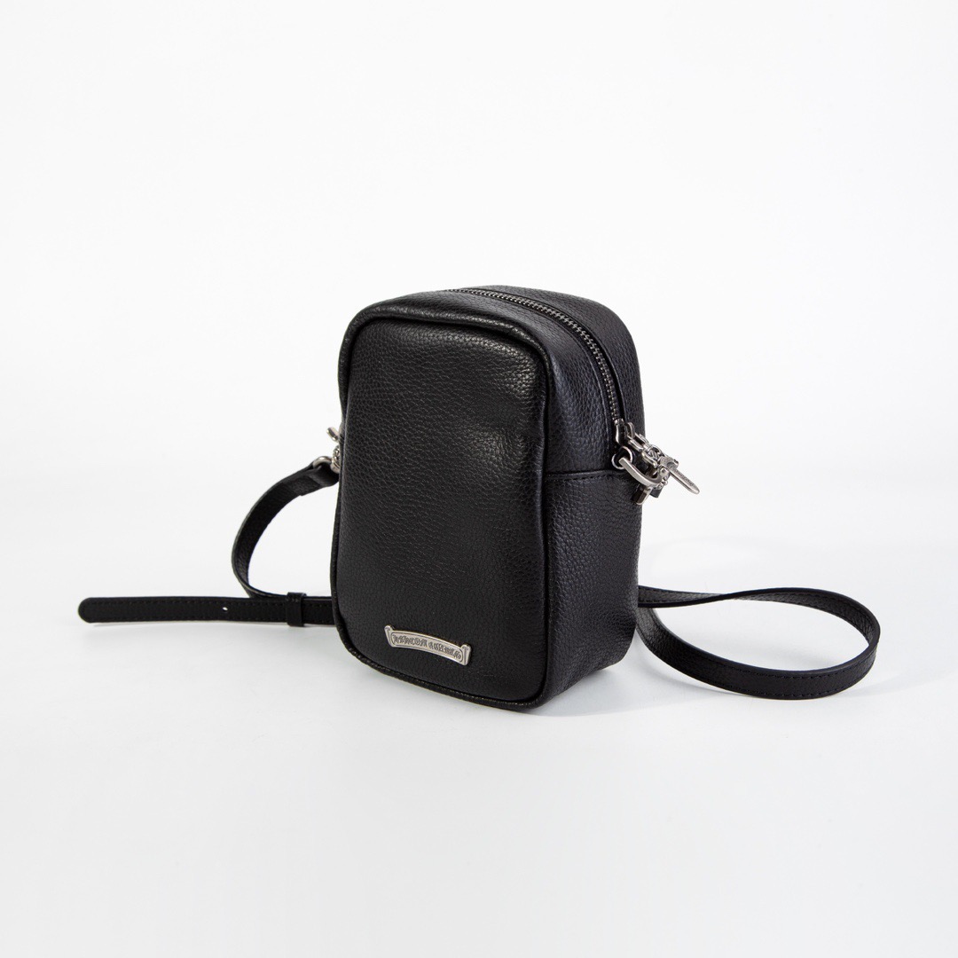 Enhypen NIKI inspired Black Chrome Heart leather shoulder bag