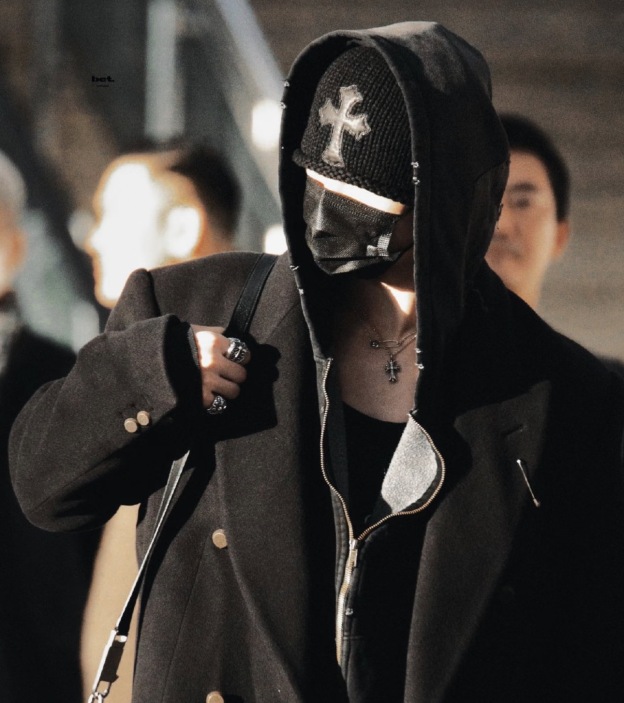 Enhypen Niki inspired chrome heart ring-Ni-Ki