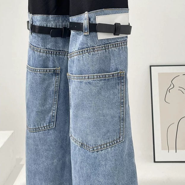 Han SoHee-Two Piece Belt Patchwork Jeans-한소희