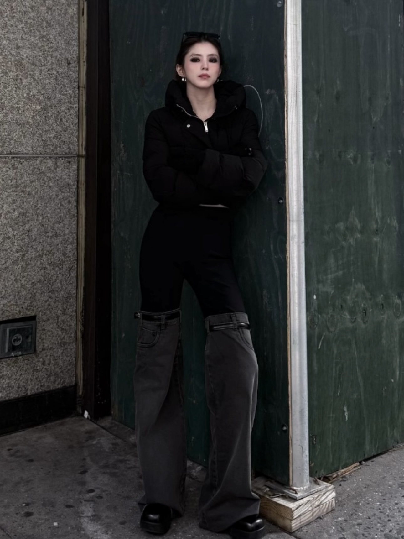 Han SoHee-Two Piece Belt Patchwork Jeans-한소희