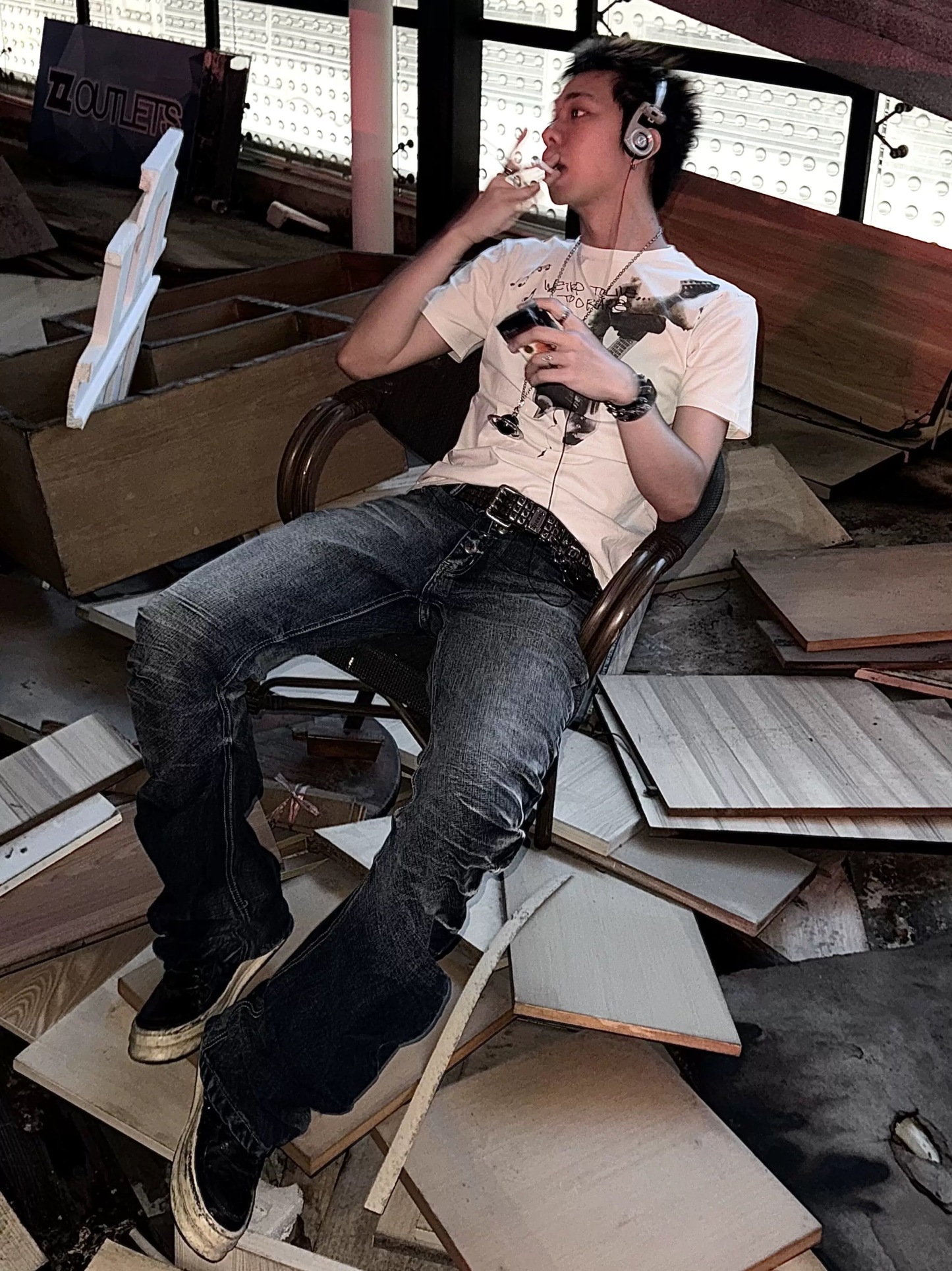 Y2K-Guitar Stamps tee