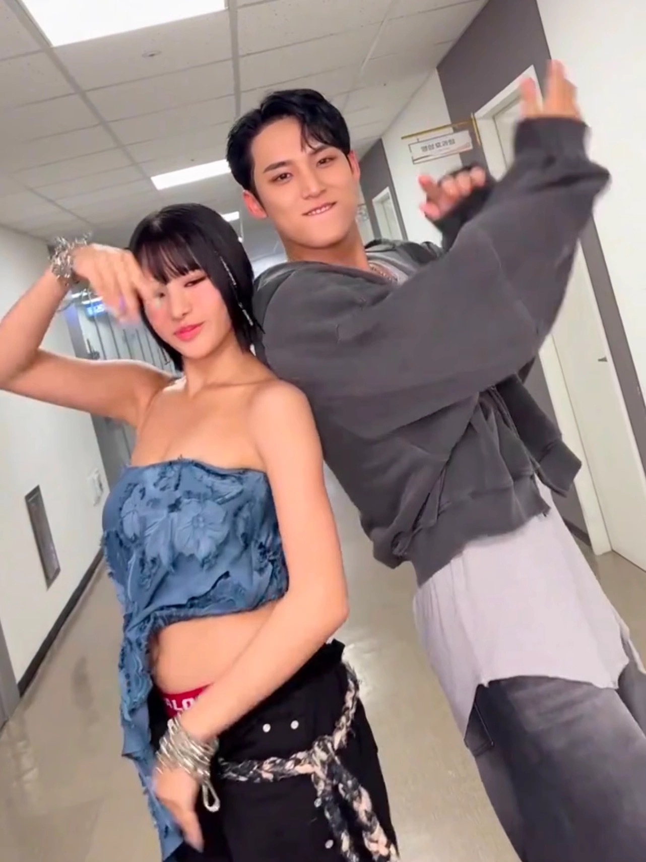 SEVENTEEN Hoshi&Mingyu-Inspired Cropped Hoodie 