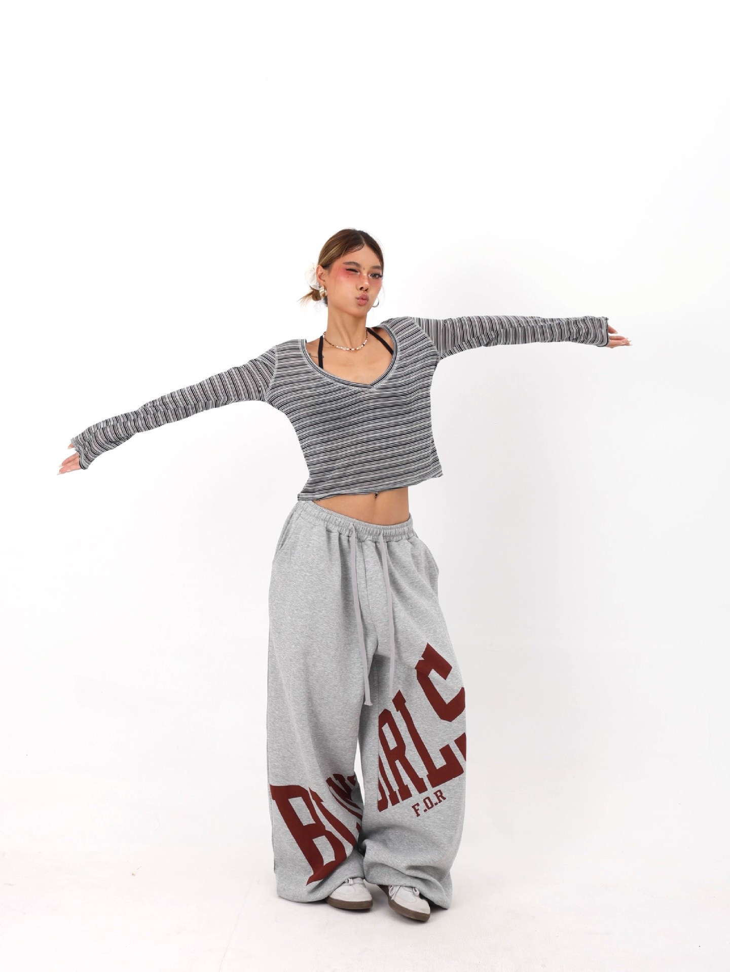 Enhypen NIKI inspired letter print sweatpants casual streetwear pants