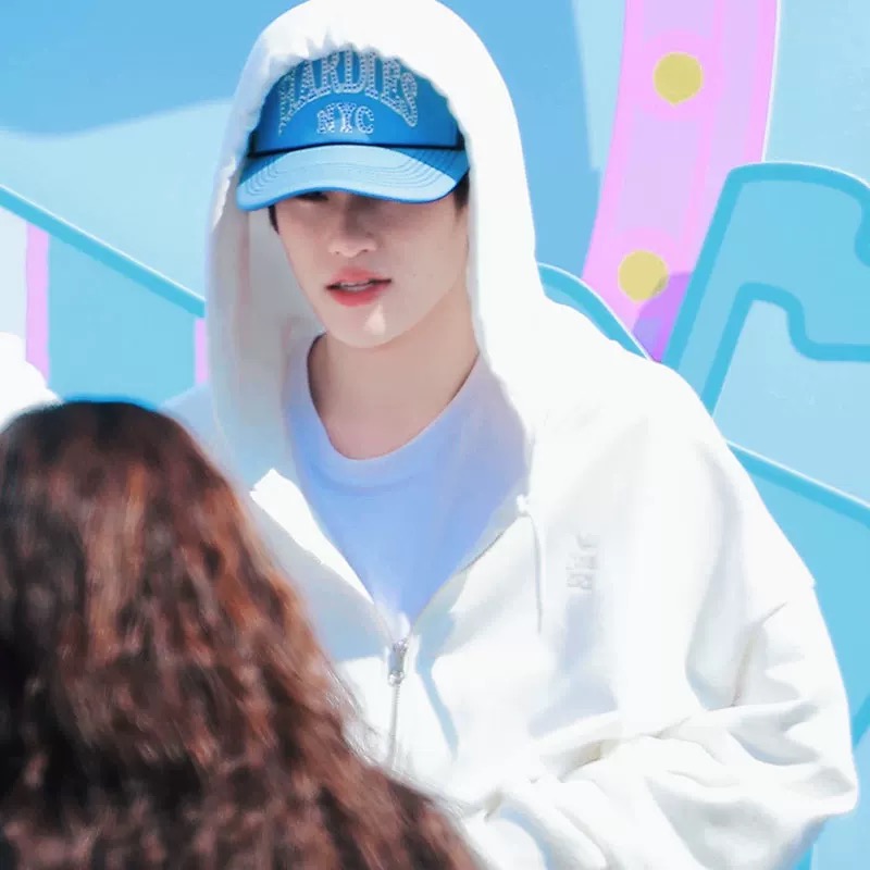 RIIZE Pop-Up Collaboration Inspired Graphic Zip-Up Hoodie