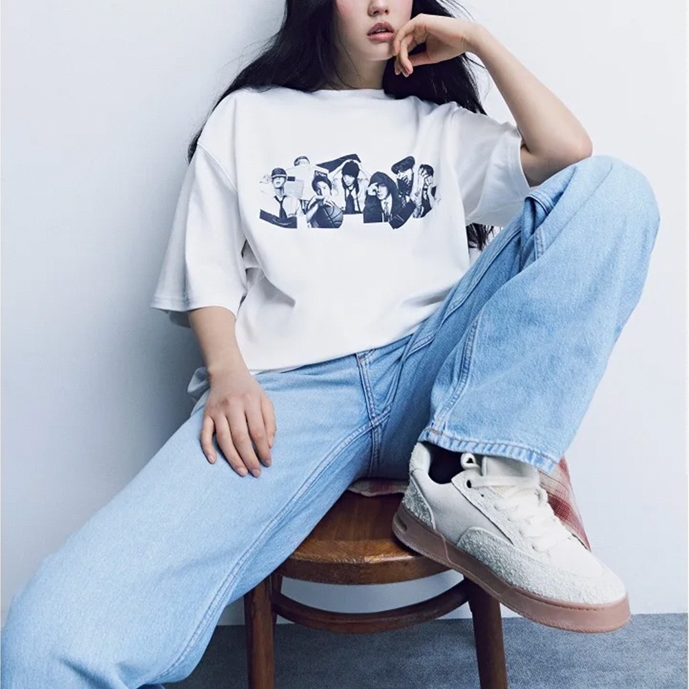 BTS inspired  Album 'ARIRANG' Tour Concert T-Shirt 