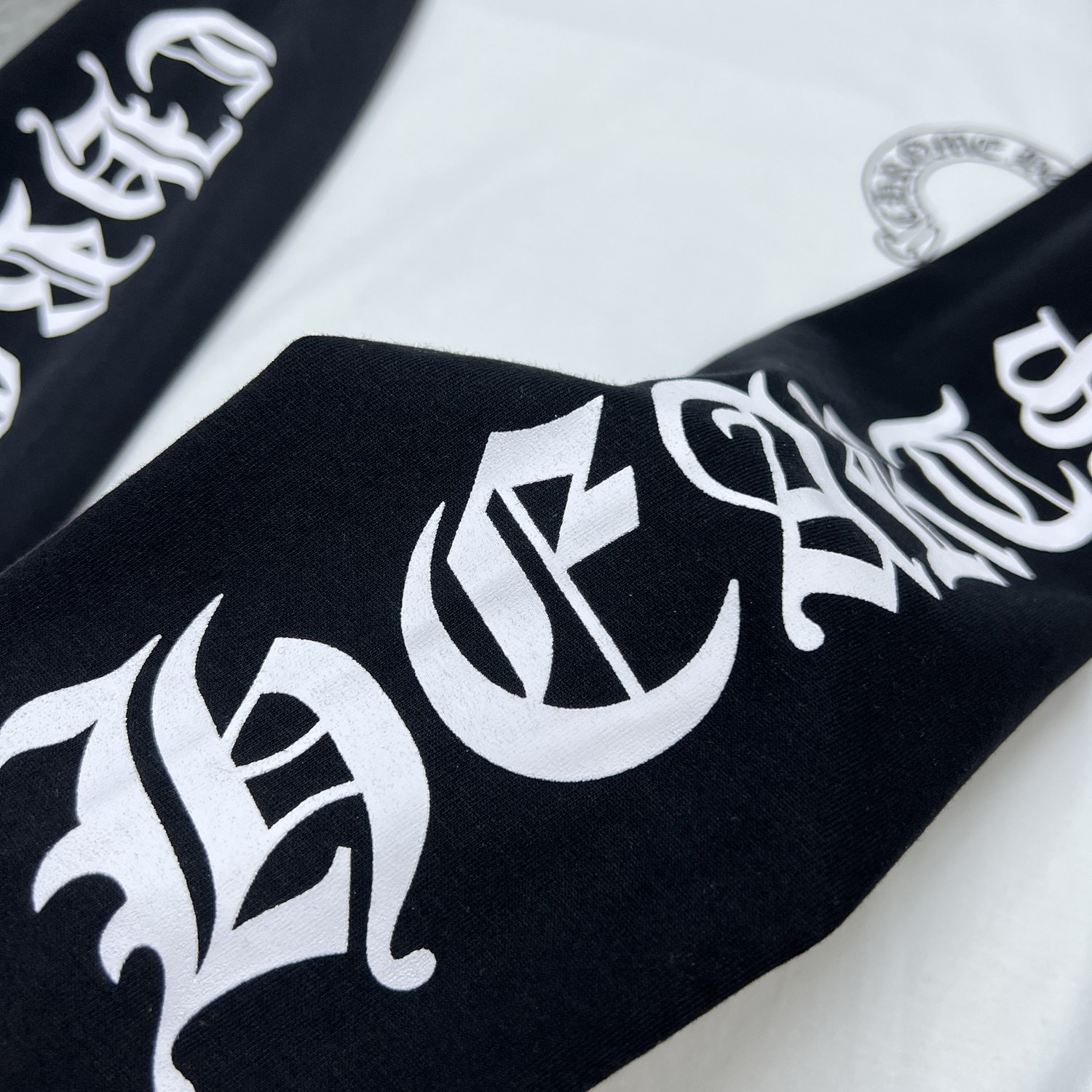 CH Style Chrome Hearts inspired Big Horseshoe Contrast Color Sanskrit Print Long Sleeve T-Shirt 