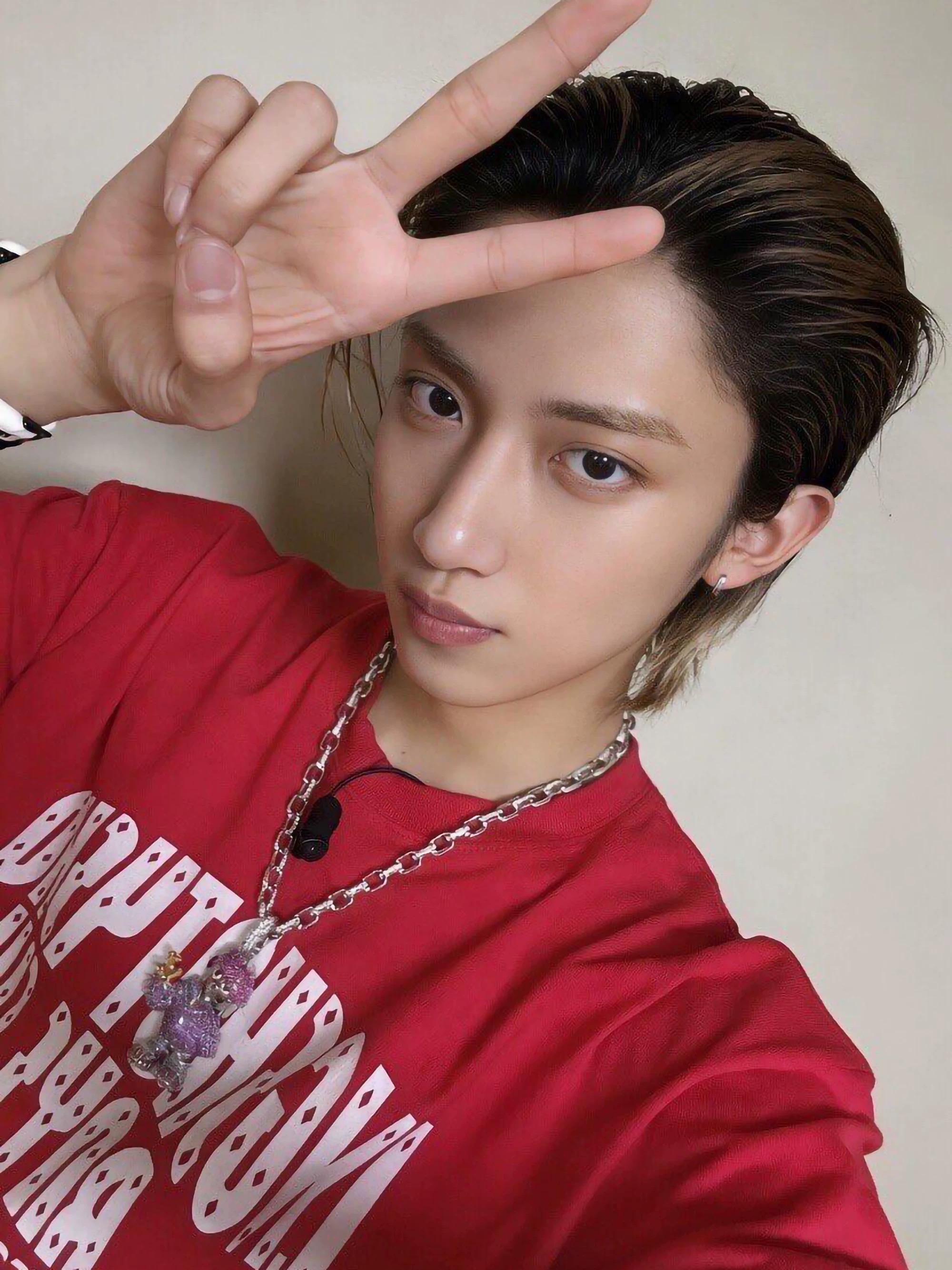 lngshot inspired  red boys club letter print tshirt