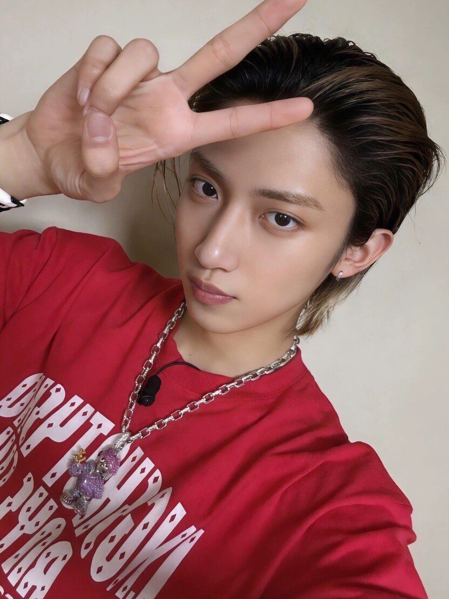 lngshot inspired  red boys club letter print tshirt